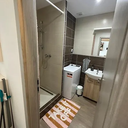 Stylove V Centre S Parkovanim Zadarmo Zv1 Apartment